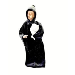 Byers Choice "SPIRIT OF CHRISTMAS FUTURE" 2004